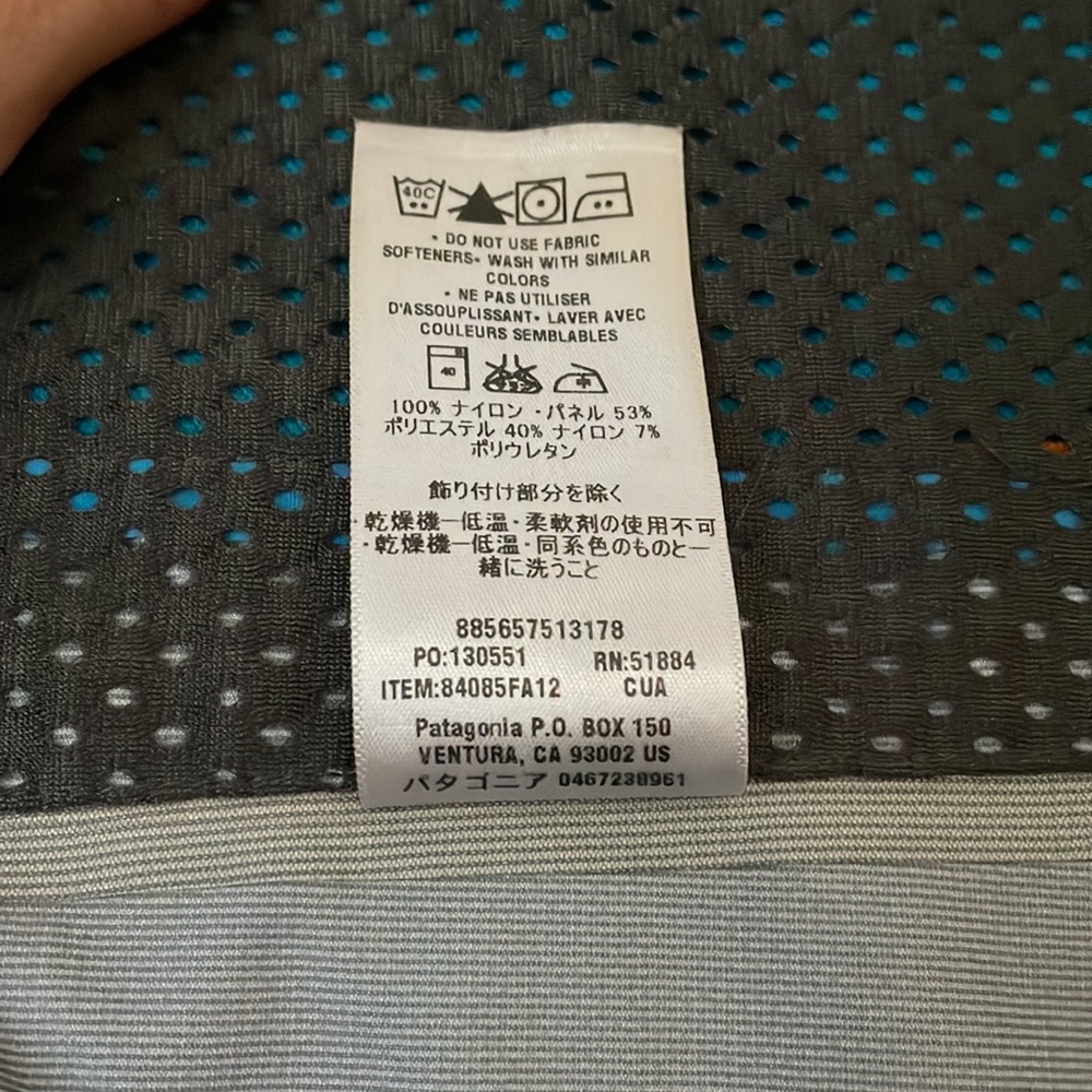 Patagonia waterproof stretch hardshell jacket size S - Picture 5 of 5